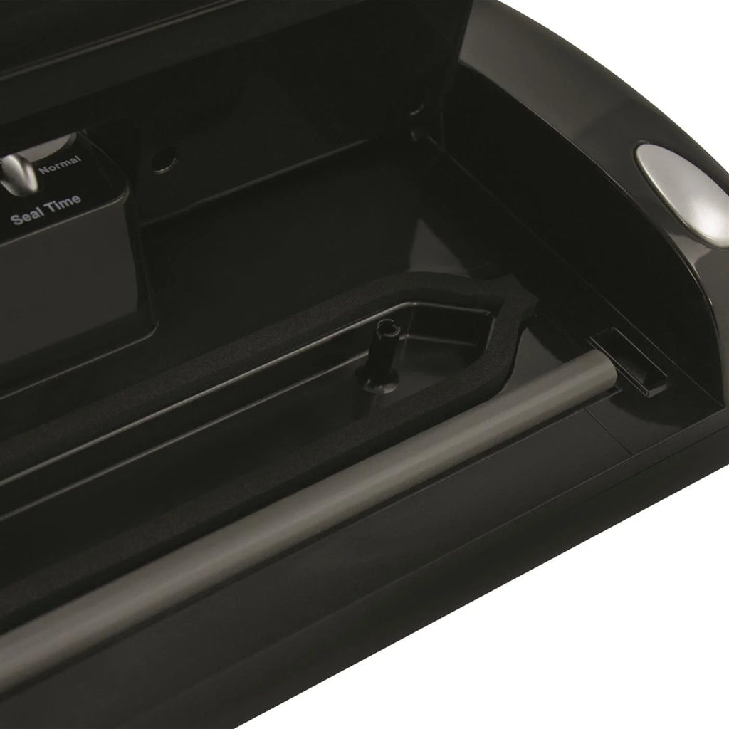 Vacuum Sealer with 4 Rolls M110143