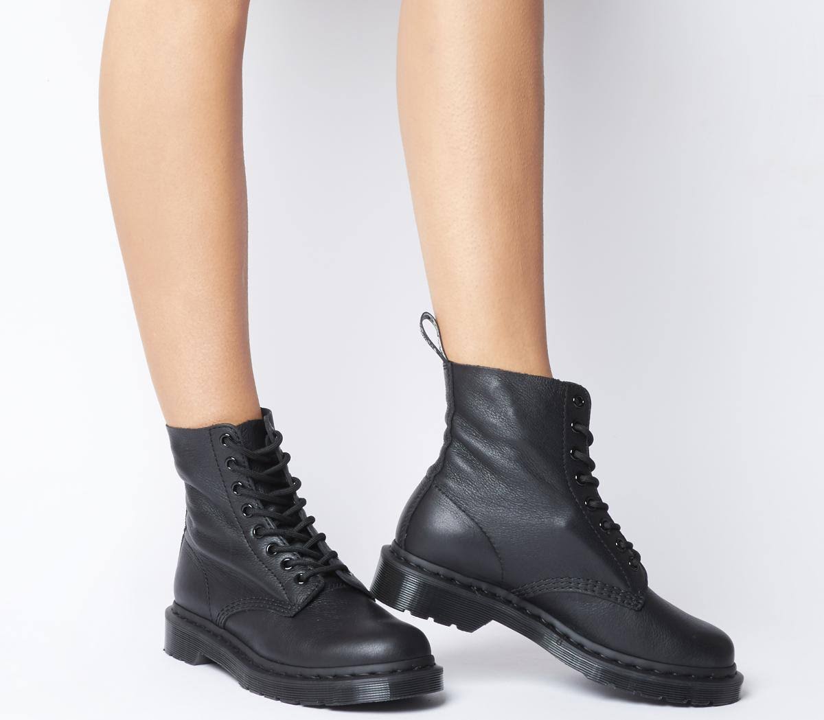 Black Virginia Leather Dr Martens Boots F55431