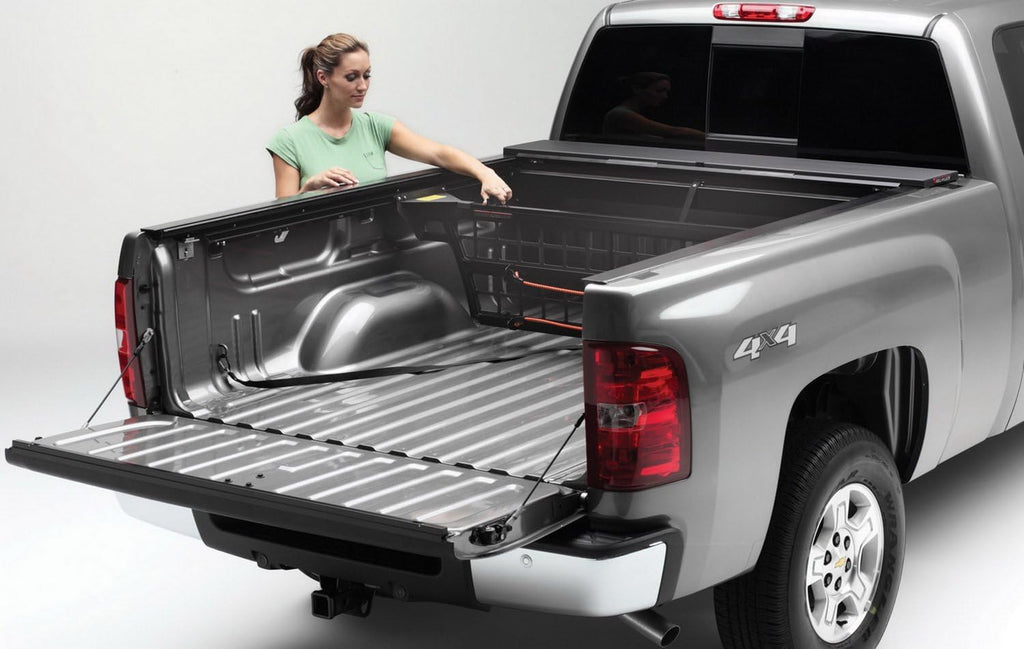 Rolling Truck Bed Divider S85312
