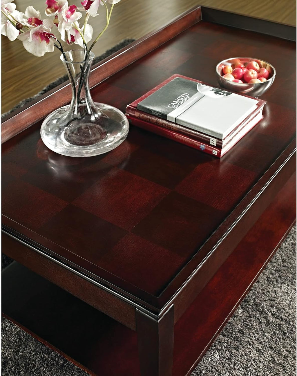 Lift-Top Cocktail Table with Casters Z698