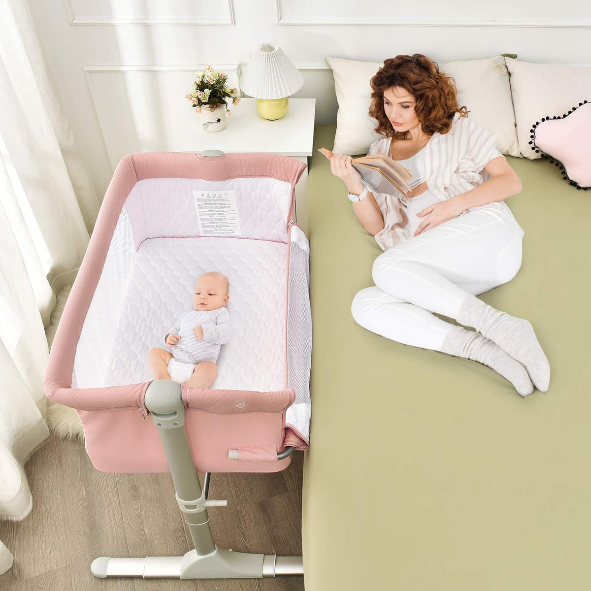 Portable Baby Bassinet with Carrying Bag, Breathable Mesh, Pink C82097