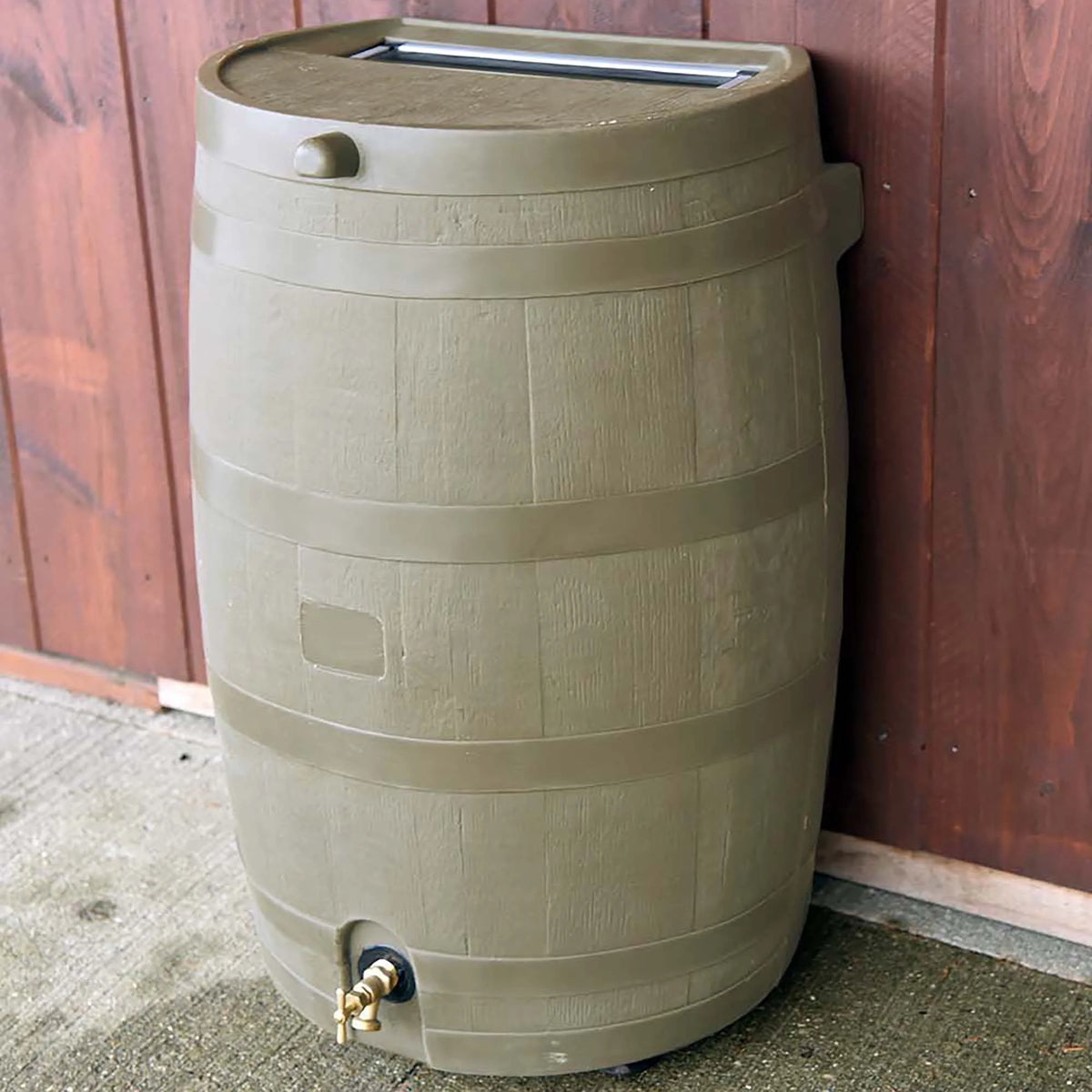 Oak Polyethylene 50 Gallon Rain Barrel with Brass Spigot G723162