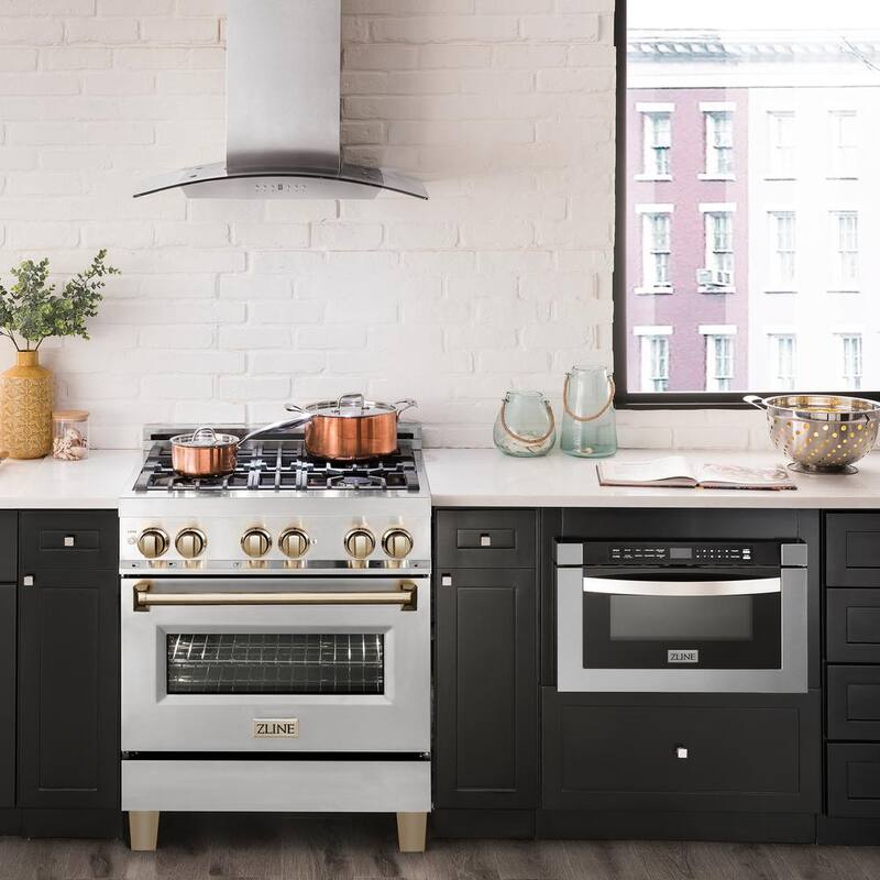4 Burner Dual Fuel Range in Stainless Steel and Polished Gold N401