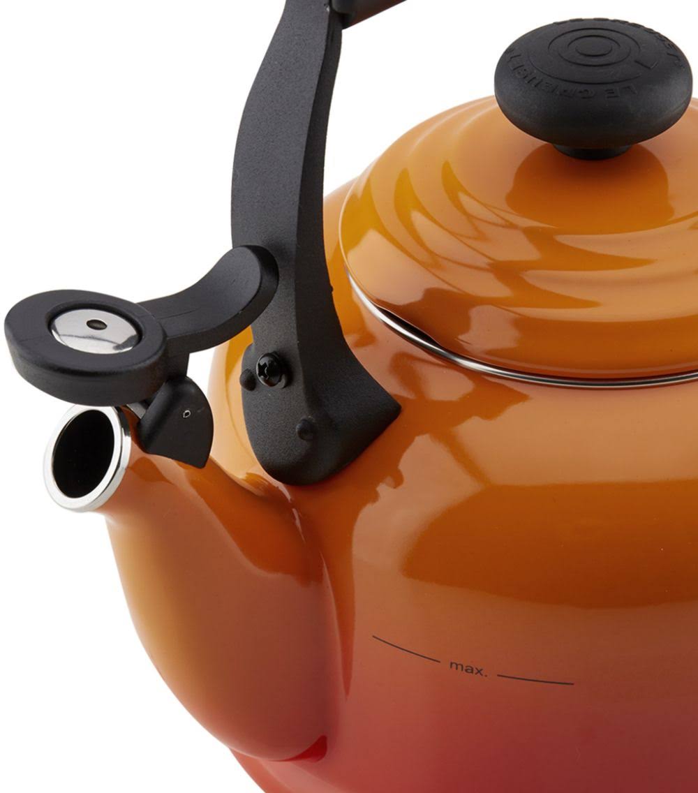 Orange Traditional Kettle N694650
