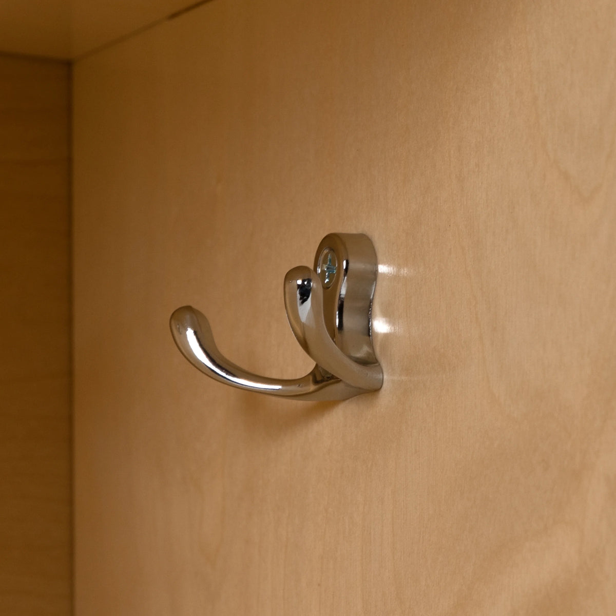 Wooden 5 Section Coat Locker with Bench and Cubbies F353121