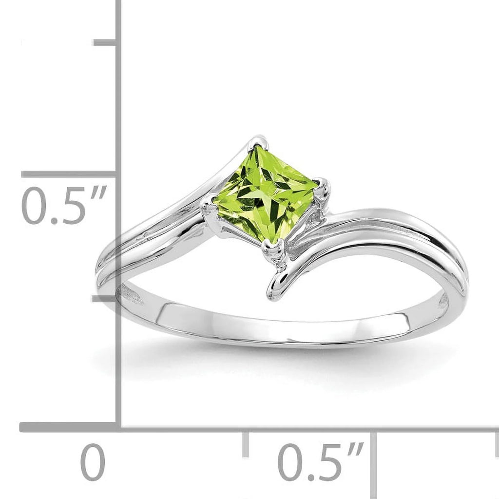 14 Karat White Gold 4mm Princess Cut Peridot Ring Q6228