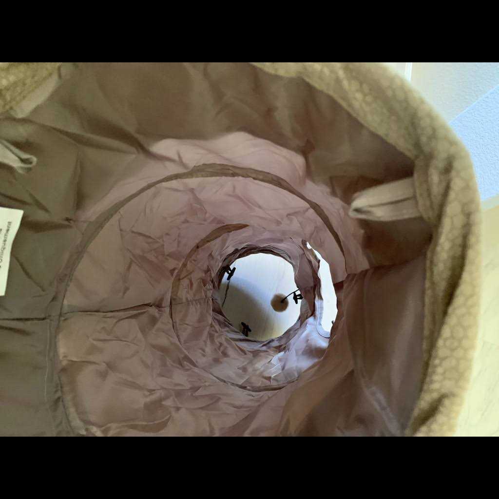 Cat Tunnel L5605