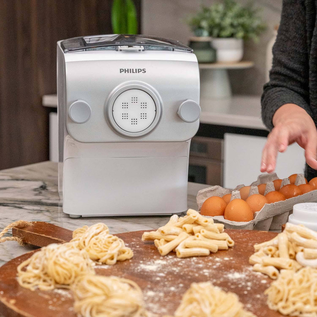 Pasta and Noodle Maker N7546