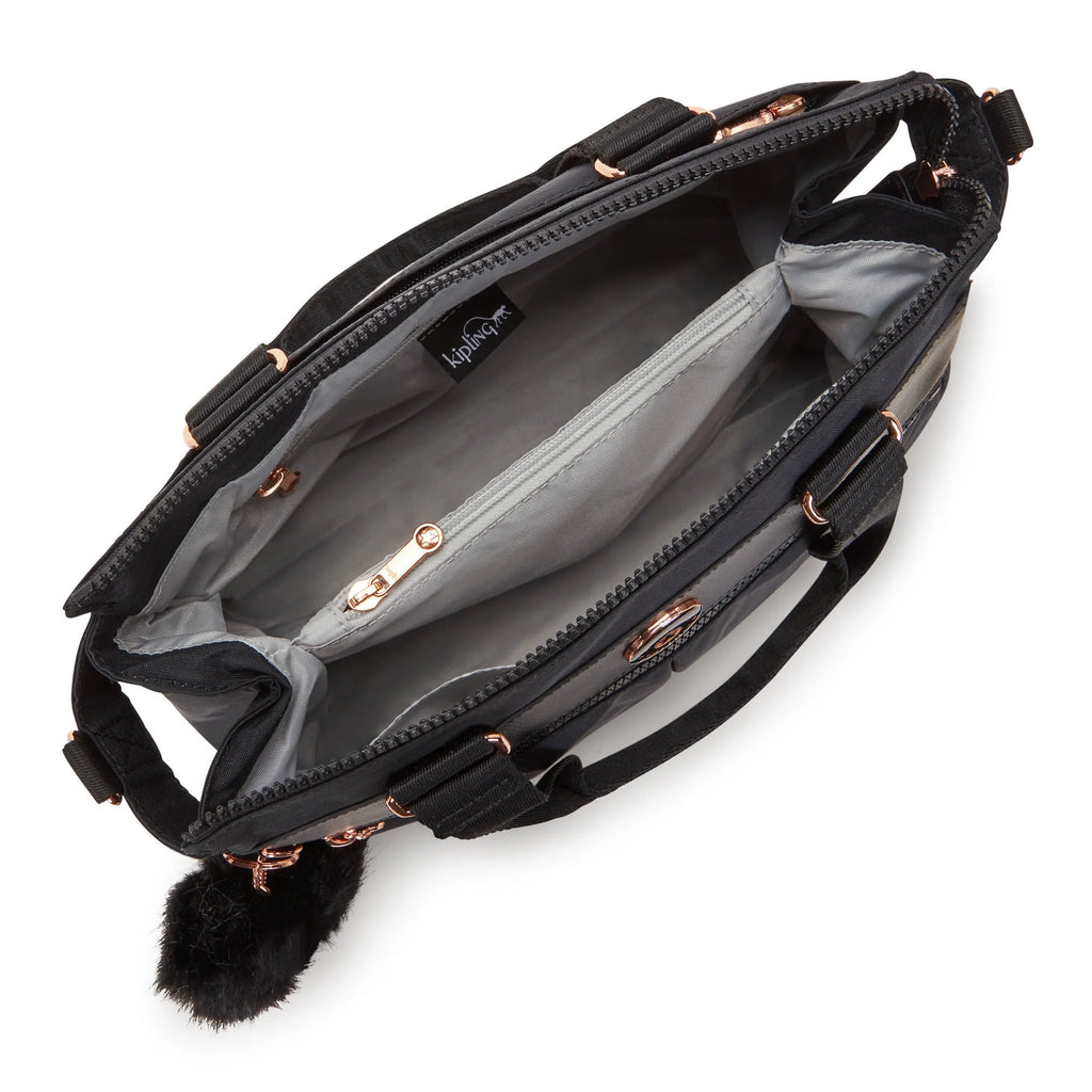 Black Handbag C93820