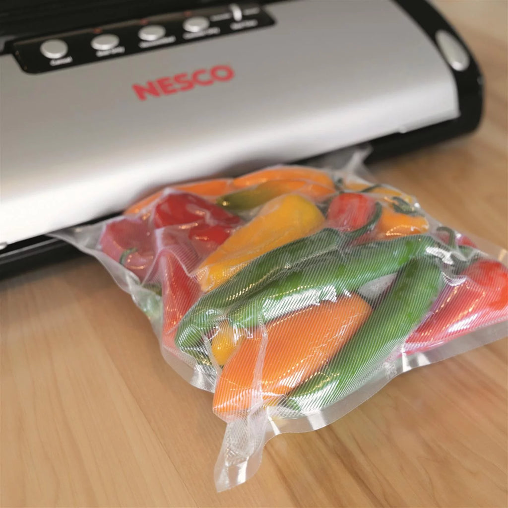 Vacuum Sealer with 4 Rolls M110143