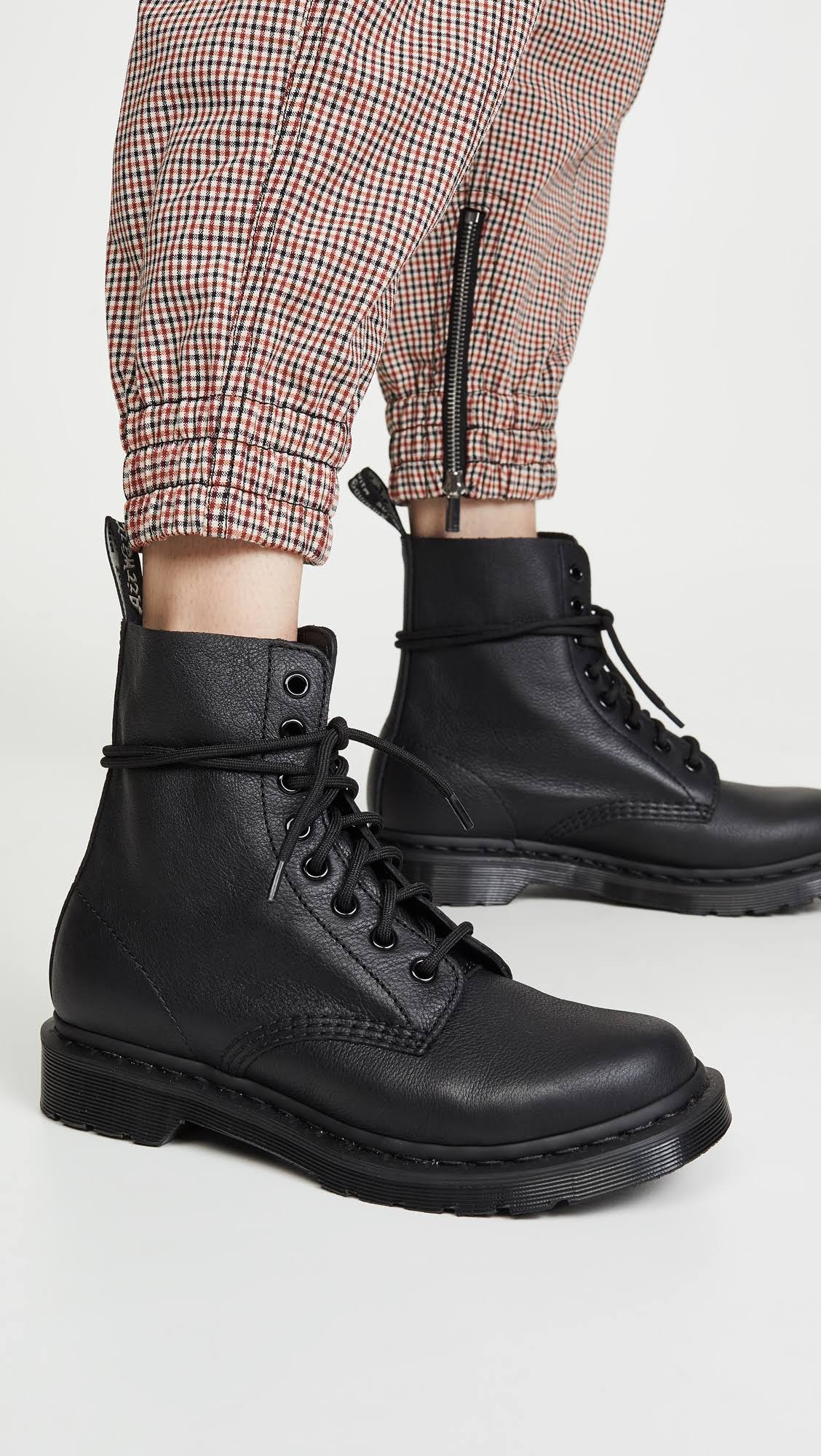 Black Virginia Leather Dr Martens Boots F55431