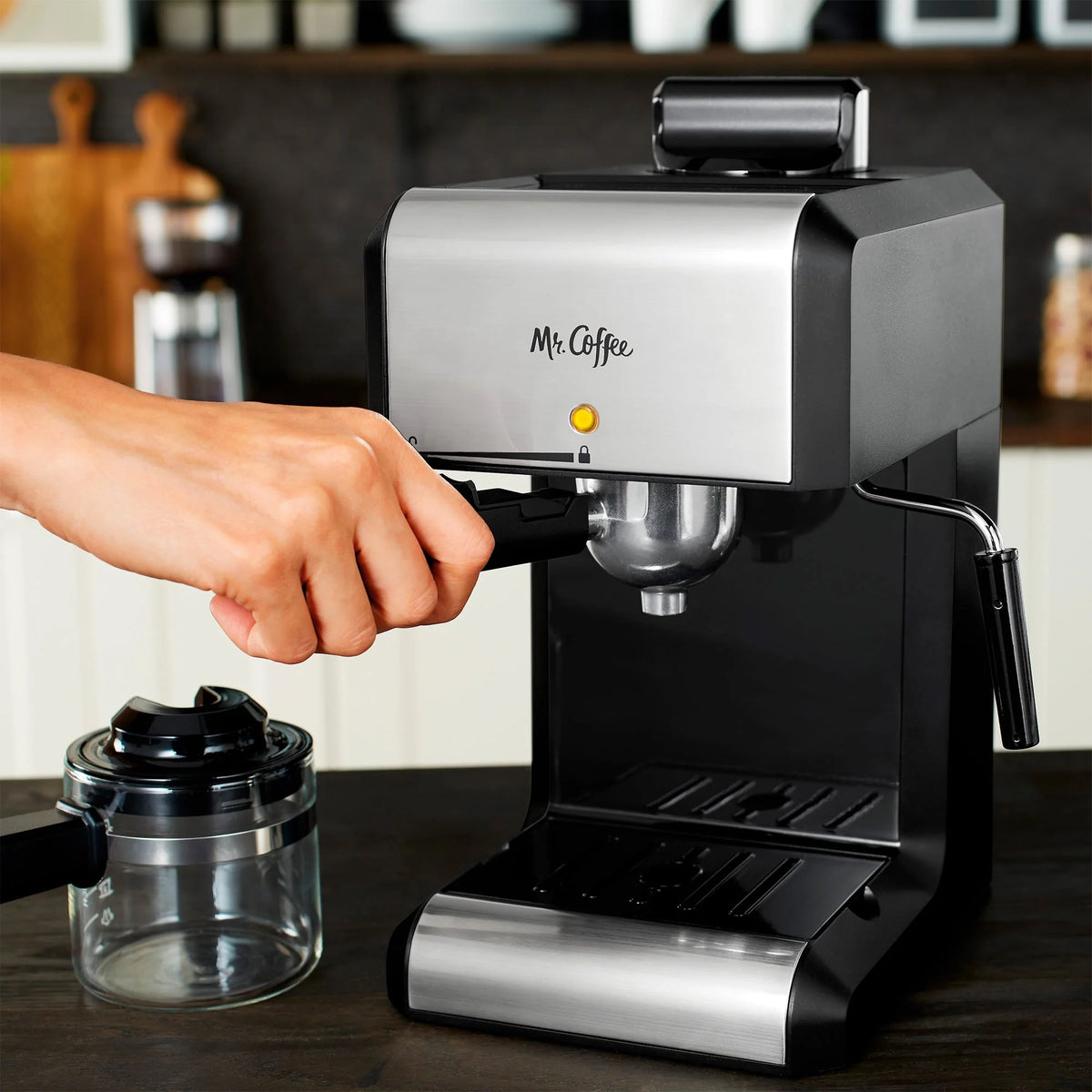 Automatic Espresso and Cappuccino Machine, 20 oz, Silver O253595