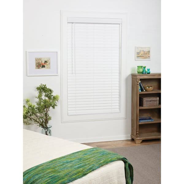 White Cordless Faux Wood Blinds I9077