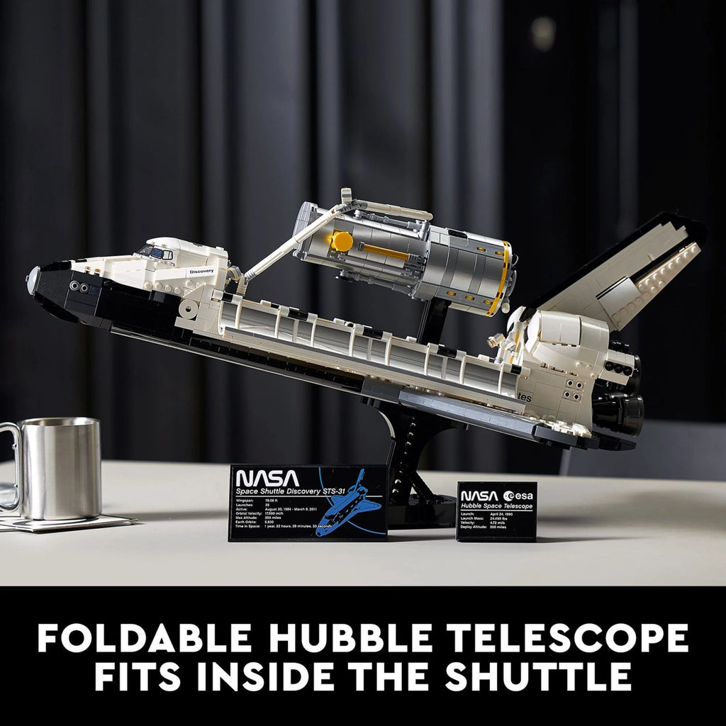 NASA Space Shuttle Discovery Model Building Kit with Hubble Telescope H839