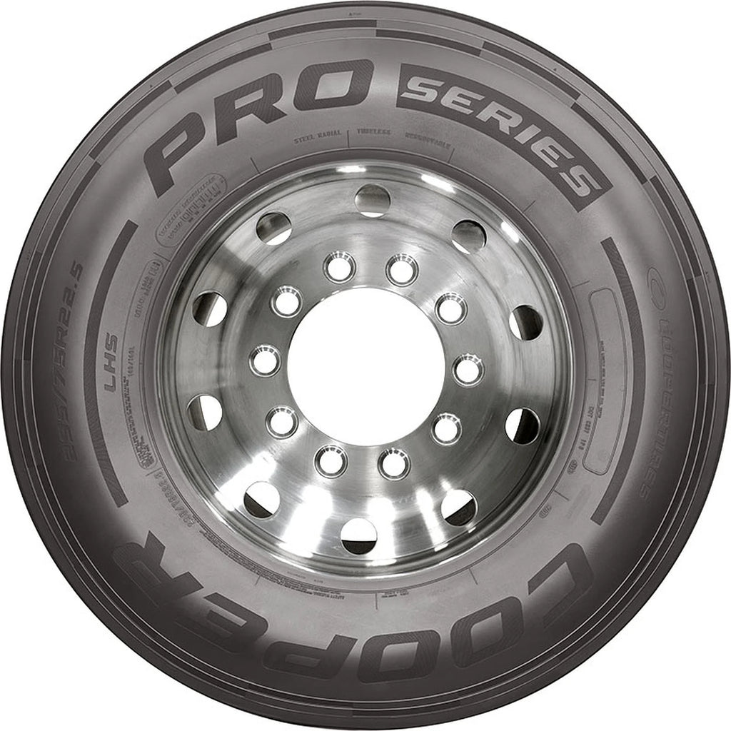 11R22.5 Commercial Tire L16682