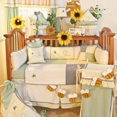 16 Piece Crib Bedding Set R25654