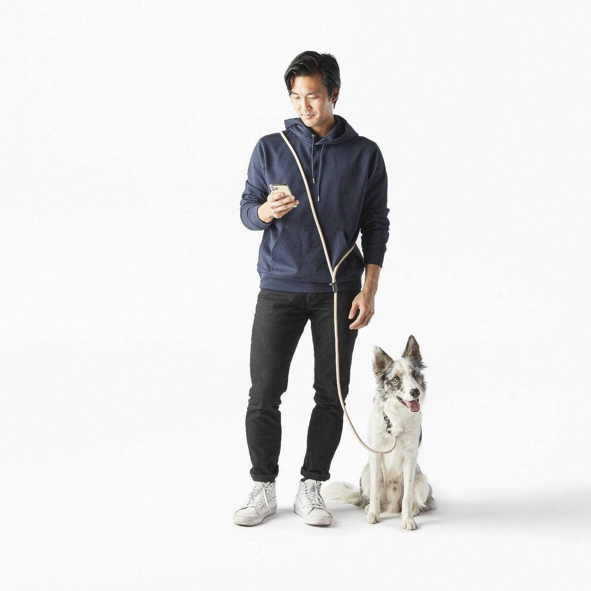 Hands-Free Dog Leash B588296
